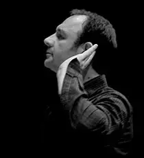Steven Roberts